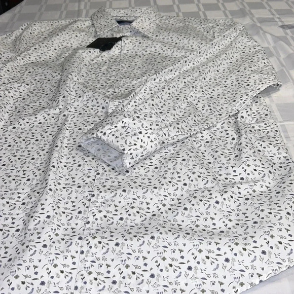 AKA, “also known as “ men shirt ,NWT,slim fit ,WHITE floral print,100 cotton, - Picture 10 of 12